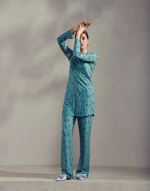 3---elm_eliza_nightdress_long_sleeve_soft_teal_101784_661_lr_s1_p