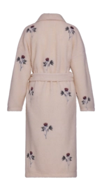 2---sammie_embroidery_kimono_long_vanilla_101806_292_lr_pb1_p-_no-bg