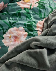 7---dorothea_duvet_cover_soft_teal_101870_661_lr_s4_p