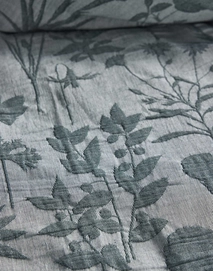 4---maribel_duvet_cover_green_101890_140_lr_d3_p