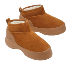 moon-boot-luna-low-brown-suede-boots_23539125_54574848_1000-_no-bg