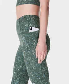 7---sb6916_greenmultispeckleprint_78length_5