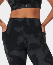 8---sb6438z_blackfadeprint_fulllength_6