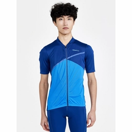 2---1910528-371000_Core Endur Logo Jersey M_Closeup1