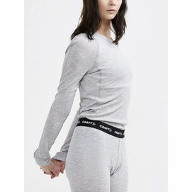 2---1911548-914200_CORE Wool Merino LS Tee W_Closeup1