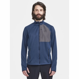 2---1911662-698396_ADV Tech Fleece Thermal midlayer M_Closeup1_Preview