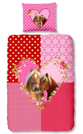 2---5426-F SWEET HORSE red-3D (ik)