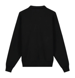 M180701_BLACK_02-_no-bg