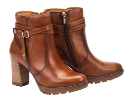 100-W7M-8806_250_Pikolinos_CONNELLY_BRANDY_full-_no-bg