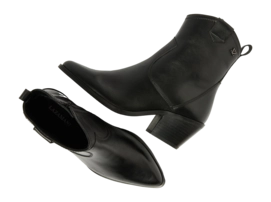 LA53675-black4_2000x2000-_no-bg