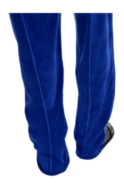 3---aHR0cHM6Ly9vYXMuY2VudHJhY2RuLm5ldC9jbGllbnQvZHluYW1pYy9pbWFnZXMvMTIzMl81MzQ4OWNiNDBjLWF6dXItdmVsb3VyLXBhbnRzLTUwMTItMDQtbS00MjMtb3JpZ2luYWwuanBn-_no-bg