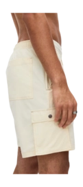 4---aHR0cHM6Ly9vYXMuY2VudHJhY2RuLm5ldC9jbGllbnQvZHluYW1pYy9pbWFnZXMvMTIyN19jZmQyNjk1YzhhLW9hdC1jaGFzZS1jYXJnby1zd2ltLXNob3J0cy01NDAxLTAxLW0tNDMzLW9yaWdpbmFsLmpwZw==-_no-bg