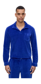 3---aHR0cHM6Ly9vYXMuY2VudHJhY2RuLm5ldC9jbGllbnQvZHluYW1pYy9pbWFnZXMvMTIzMV81YTE3NGFhOTA3LWF6dXItdmVsb3VyLWxvbmctc2xlZXZlLXNoaXJ0LTcwMDctMDQtYy0zODEtb3JpZ2luYWwuanBn-_no-bg