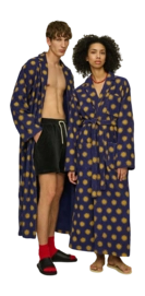 4---aHR0cHM6Ly9vYXMuY2VudHJhY2RuLm5ldC9jbGllbnQvZHluYW1pYy9pbWFnZXMvOTI3X2MwYzQ4MzQwOWMtc3VuZGF5LXN1bi1sb25nLXJvYmVfODEwMi0wM190d2luLW9yaWdpbmFsLmpwZw==-_no-bg