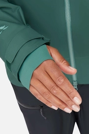 4---womens_khroma_volition_jacket_greenslate_qio_81_gns_model_detail_02
