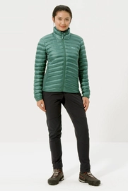 9---womens_cirrus_flex_jacketeucalyptus-greenslate_qip_34_egs_video_2