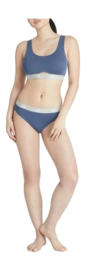 4A1H77-852_front-_no-bg