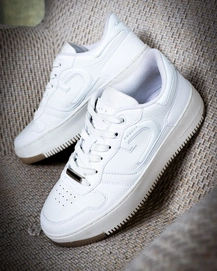 PRODUCT_TILE_CRUYFF_WC_WHITE_2