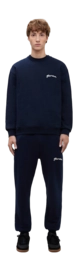 2---signature-sweater-navy-152026-_no-bg
