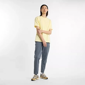 T-Shirt New Balance Men Athletics Cotton Parchment