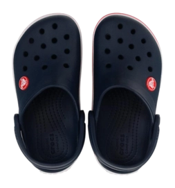 4---crocs - 2025-01-31T100537.165-_no-bg