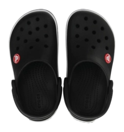 4---crocs - 2025-01-31T101636.844-_no-bg