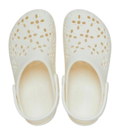 4---crocs - 2025-01-31T122519.091-_no-bg