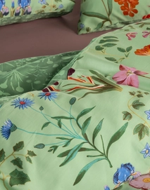 2---Marigold_Duvet_cover_Quiet_green_101876_692_LR_D1_P
