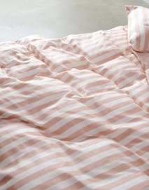 Classic_Stripe_Duvet_cover_Rose_smoke_102272_693_LR_D1_P