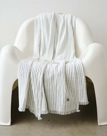 Fine_Stripe_Plaid_Anthracite_102262_100_LR_S1_P