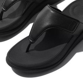 3---F-MODE-GO-ADJUSTABLE-FLATFORM-TOE-POST-SANDALS-ALL-BLACK_IW1-090_2