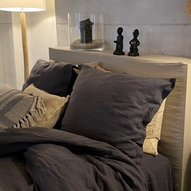 KissenbezügePassion for Linen Remy Off Black Gewaschenes Leinen