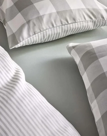 3---chess_duvet_cover_dusty_green_101749_368_lr_d2_p