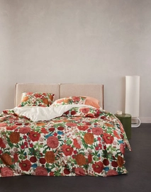 3---florentien_duvet_cover_lobster_pink_102289_688_lr_s1_p