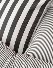 3---classic_stripe_duvet_cover_anthracite_101816_100_lr_d2_p