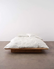 5---classic_stripe_duvet_cover_silver_101816_194_lr_s1_p