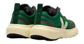 veja-small-canary-light-recycled-green-YL1820625_3-_no-bg