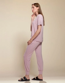 2---denna_uni_top_short_sleeve_pale_lilac_102180_690_lr_s2_p (1)