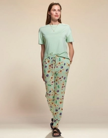 3---jules_fiorre_trousers_long_subtle_green_102153_679_lr_s3_p