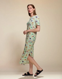 4---titia_fiorre_nightdress_short_sleeve_subtle_green_102162_679_lr_s2_p
