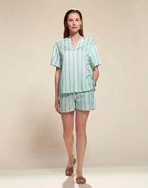4---lily_lova_top_short_sleeve_pastel_blue_102146_274_lr_s1_p