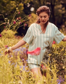 7---lily_lova_top_short_sleeve_pastel_blue_102146_274_lr_s4_p
