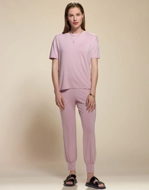 6---denna_uni_top_short_sleeve_pale_lilac_102180_690_lr_s1_p