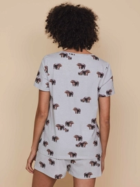 3---SS25_Hippos_Women_VneckTshirtShorts_2486