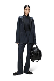 12470_navy_ss25_women_3