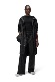 18140_house_ss25_women_3