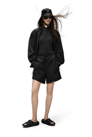 19720_black_ss25_women_3