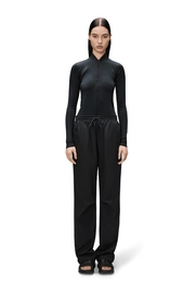 19740_black_ss25_women_1