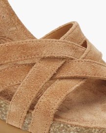 6---VERA-B17-VELOUR-BARK_G_012_720x