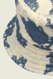 2---1360_f9b42a52e4-sail-contraste-bucket-hat-8003-12-b-original